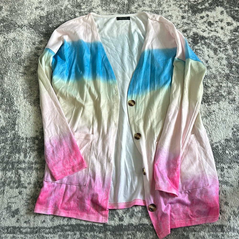 Women’s lightweight cardigan